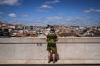 Lissabon is een pensionadoparadijs, maar peperduur voor Portugezen