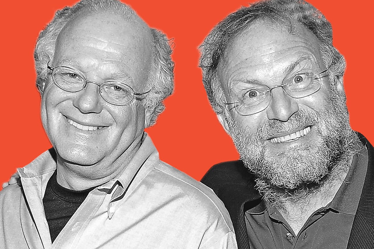 Ben Cohen (links) en Jerry Greenfield zijn inmiddels 70 maar hebben een nog steeds een - ongedefinieerde - rol binnen het bedrijf.