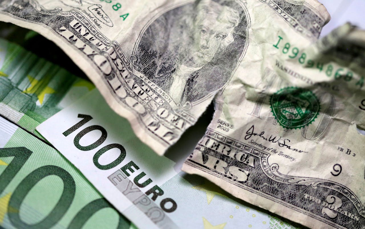 Dollars en euro's.