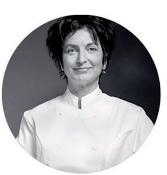 Hilary Akers is kok, vinoloog en historicus. Voor
FD Persoonlijk
schrijft zij de cursus: hoe word ik
restaurantcriticus?