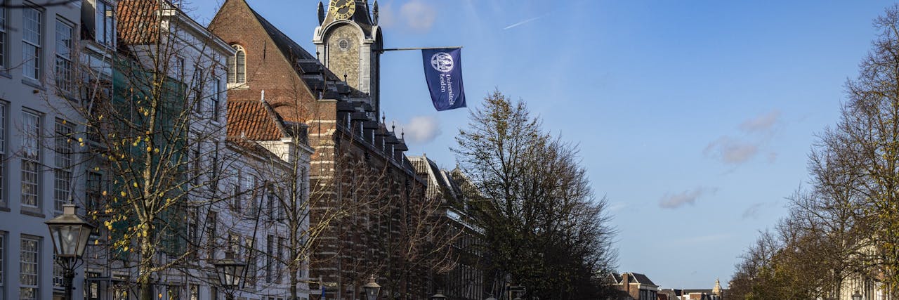 Universitas Leiden bekerja sama dengan Bank Pembangunan Asia