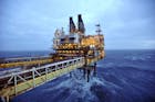Helft platforms op Noordzee staat over acht jaar leeg