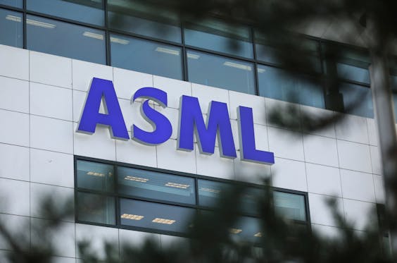 Chinese spionnen volgen de ontwikkeling van hoogwaardige technologie bij bedrijven als ASML.
