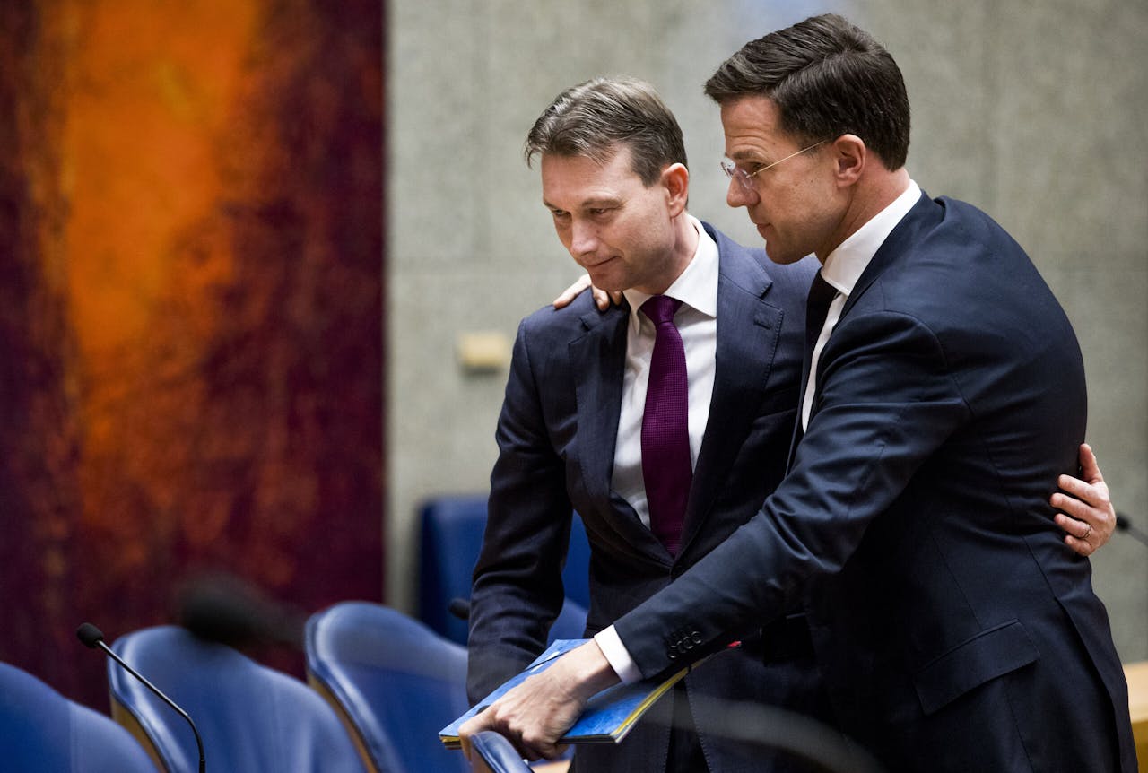 VVD-minister van Buitenlandse Zaken Halbe Zijlstra had Mark Rutte begin 2018 een leugen opgebiecht voorafgaand aan berichtgeving in de Volkskrant. De premier lichtte niet meteen de Tweede Kamer in. Later zei hij geen actieve herinnering te hebben aan het gesprek.