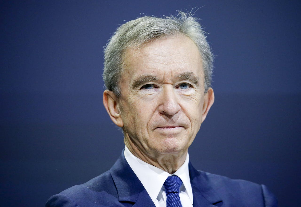 Bernard Arnault, de oprichter van Louis Vuitton Moët Hennessy (LVMH), brengt met drie kompanen het lege investeringsvehikel Pegasus naar de Amsterdamse beurs.