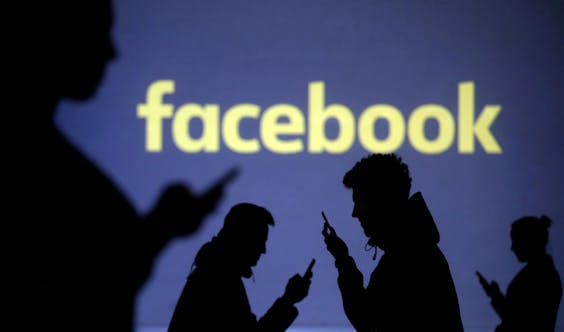 Techbedrijven als Facebook kunnen 'substantiële' boetes krijgen als ze niet snel genoeg optreden tegen illegale inhoud.