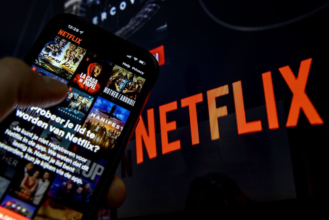 Netflix kwam donderdag nabeurs met kwartaalcijfers naar buiten. De dag daarop verloor het aandeel van de streamingdienst fors terrein.
