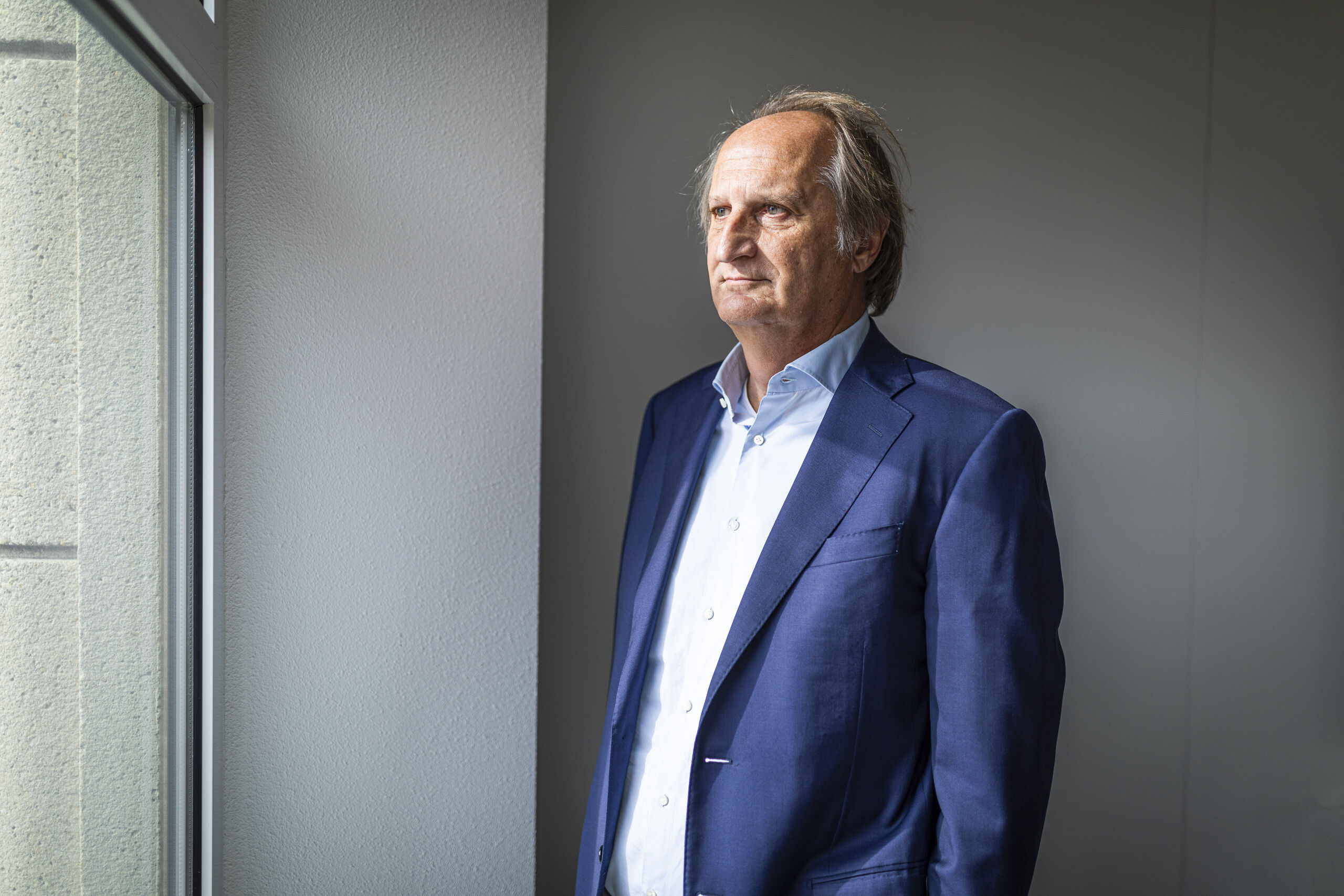 De no-nonsense-ceo van IMCD: 'Je kunt beter literatuur lezen dan een ...