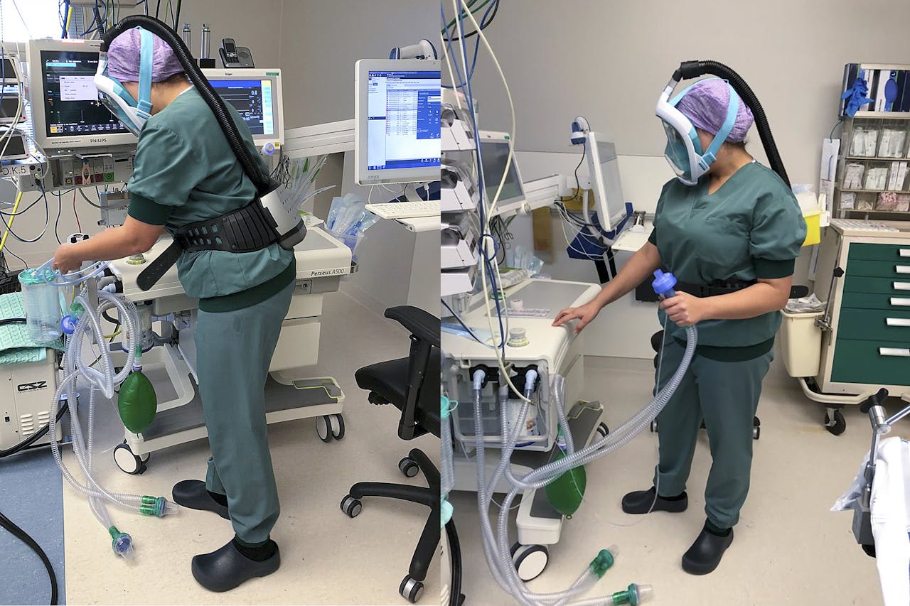 Sara Galli, anesthesist in het Haaglanden Medisch Centrum (HMC), test het aangepaste snorkelmasker.