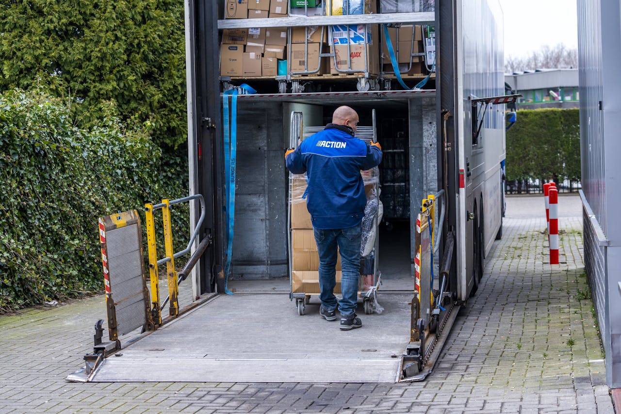 Groothandel B&S levert aan onder meer taxfreewinkels op luchthavens en discountketens zoals Action.