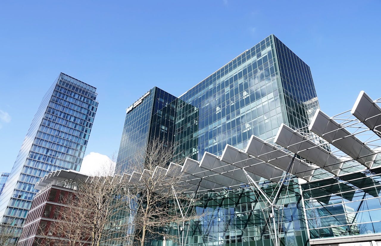 Het WTC op de Zuidas, waarin onder meer Amsterdam Trade Bank gevestigd is.